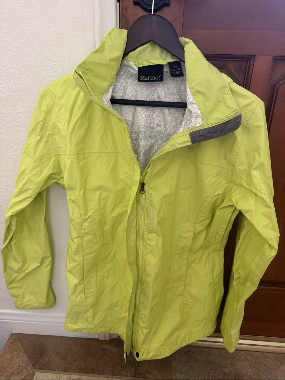 Marmot Women's Neon Lime rain Jacket size M
